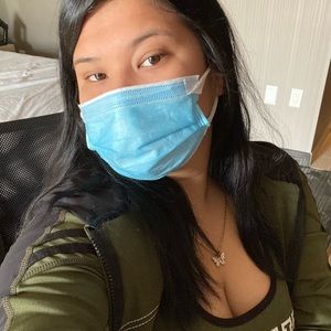 Meet your Posher, Davina